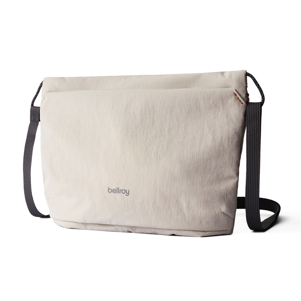 Bellroy Lite Sacoche - beige (± PMS Warm Grey 1)