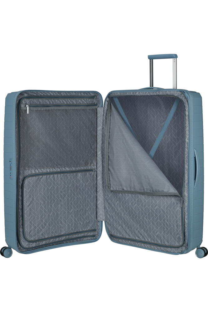 American Tourister Fastforward Spinner 83/31 TSA EXP.