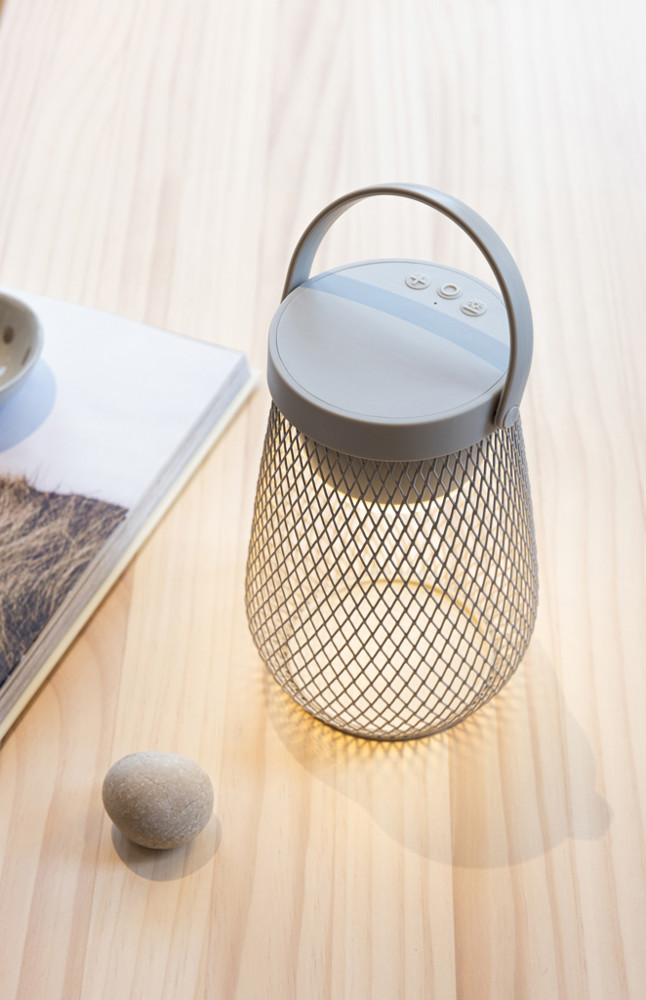 Aurora RCS gerecyclede plastic USB-oplaadbare tafellamp
