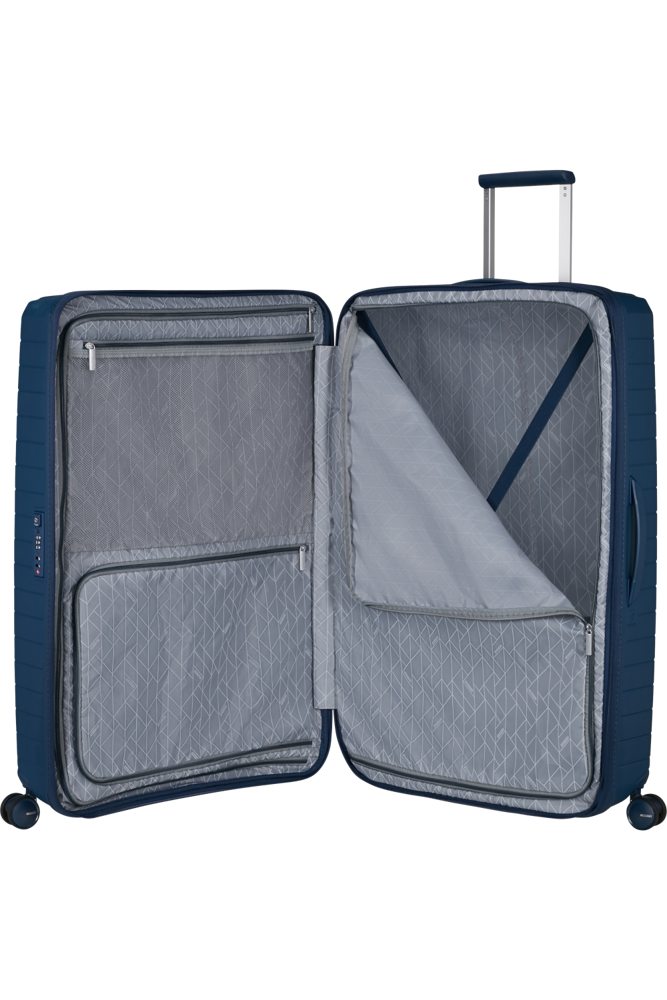 American Tourister Fastforward Spinner 83/31 TSA EXP.