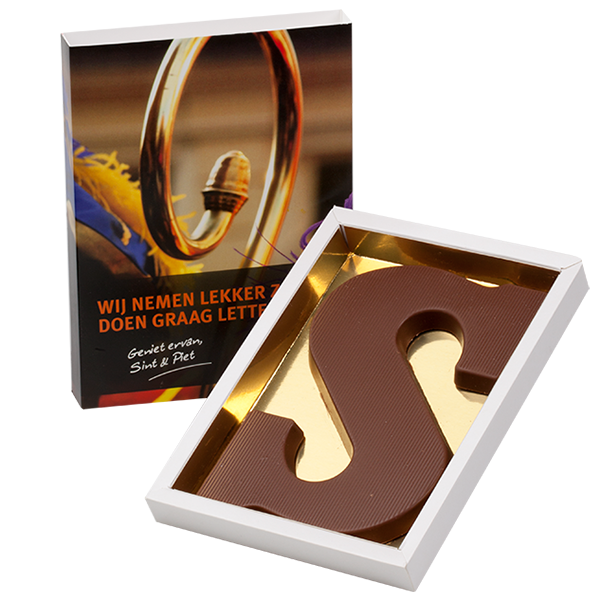 Chocoladeletter met gepersonaliseerde verpakking