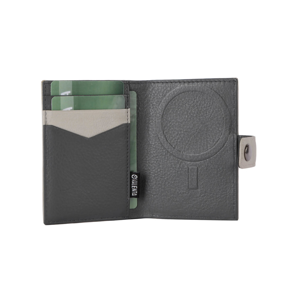 Card Wallet Leather MagSafe Luxe Off White